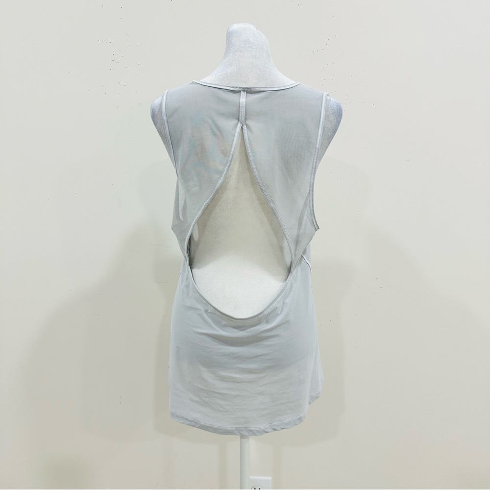 Lululemon Grey tank‎ top open back running, lightweight, mesh panels size: M - Picture 3 of 6